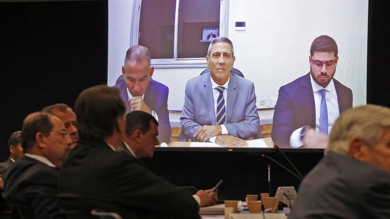 Braga Netto pede a Alexandre de Moraes para deixar prisão