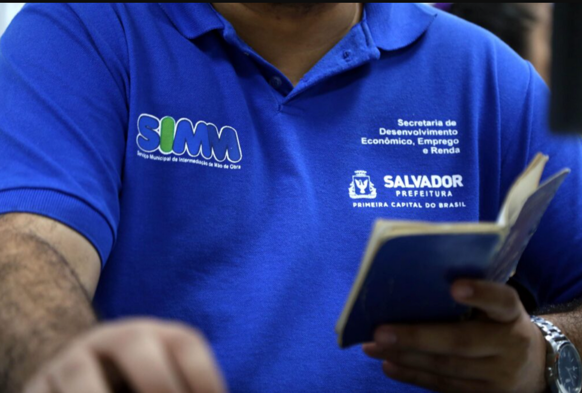 Simm oferece 241 vagas com salários de até R$ 4,1 mil nesta sexta-feira (13)