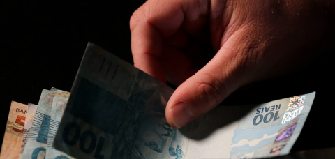 Governo teme aumento de juros no crédito imobiliário com mudança na poupança