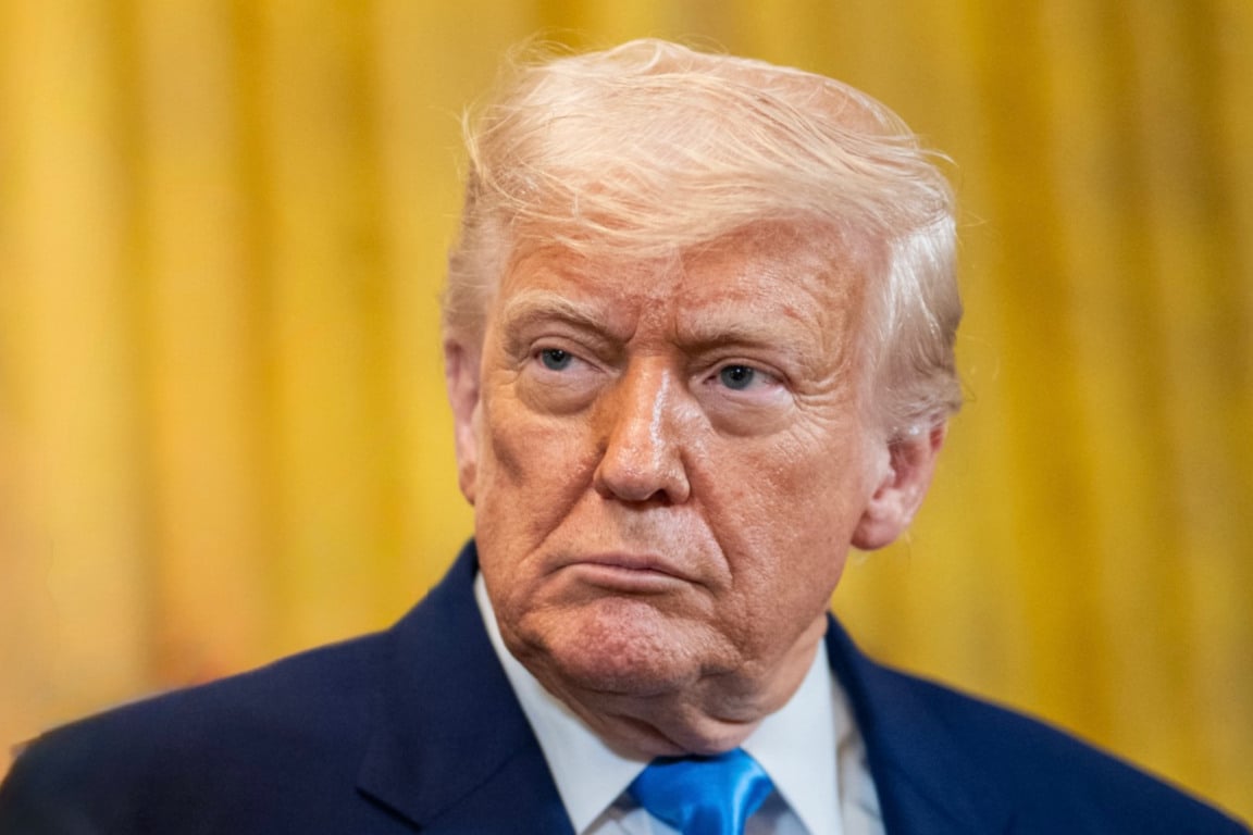 Trump liga para Putin para marcar encontro trilateral com Zelensky