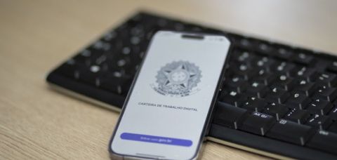 Quase 100 mil trabalhadores ainda podem sacar o Abono Salarial de 2023 até 29/12