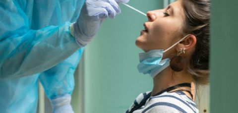 Casos de síndrome respiratória grave por Covid-19 crescem no Brasil