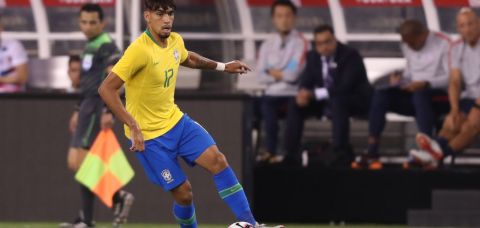 Paquetá celebra poder voltar a jogar futebol leve e Luiz Henrique exalta alegria
