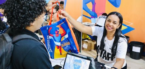 Com recorde de inscritos, Maratona Salvador 2025 inicia entrega de kits