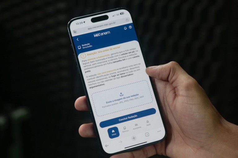 Lula incentiva preparação para o Enem com novo aplicativo: ‘Faça o simuladão e seja o melhor aluno
