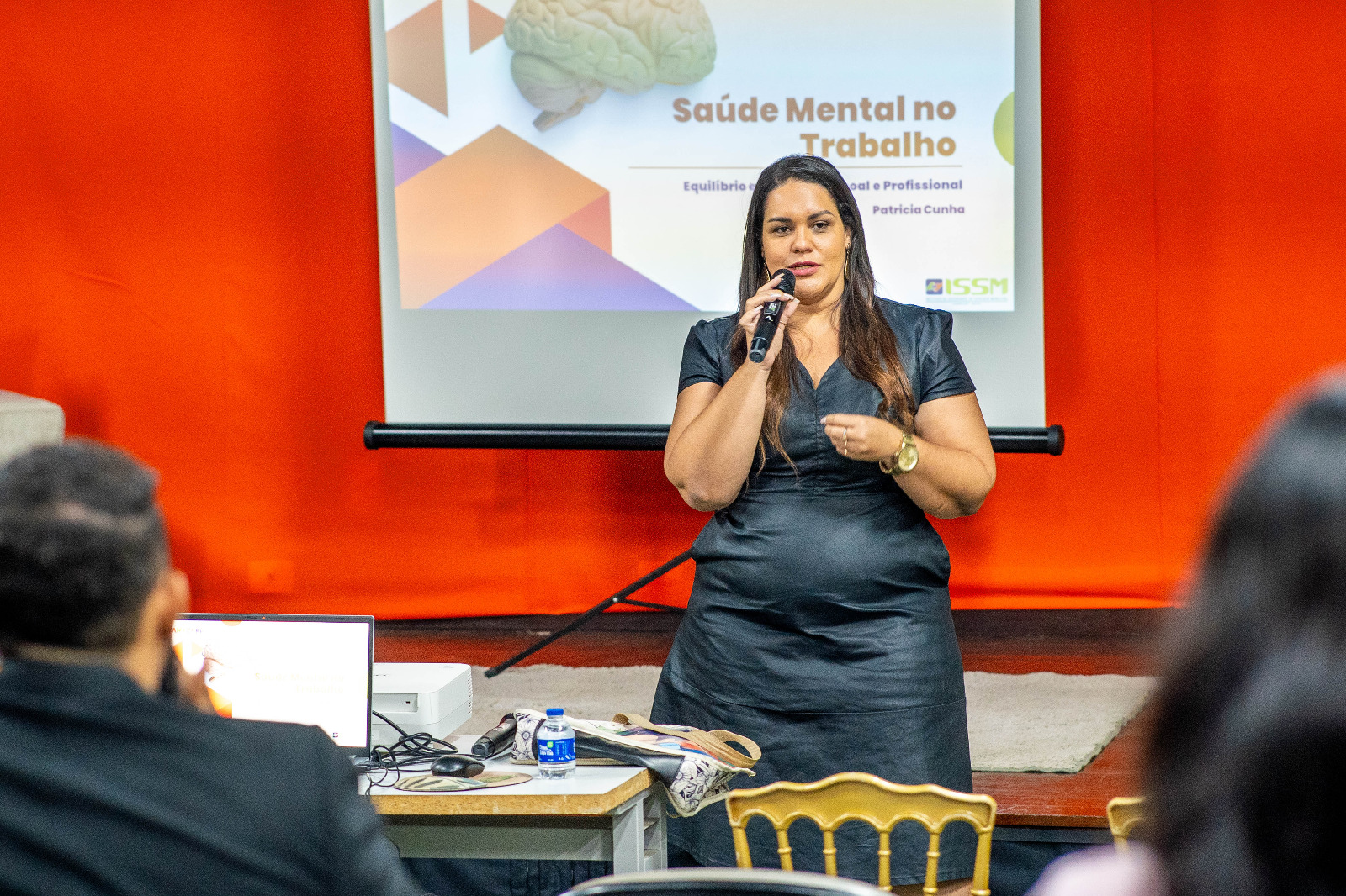 Palestra sobre saúde mental no trabalho marca atividades da Semana do Servidor