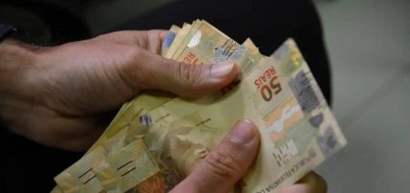 Último dia para sacar o abono PIS/Pasep 2025 é nesta segunda-feira