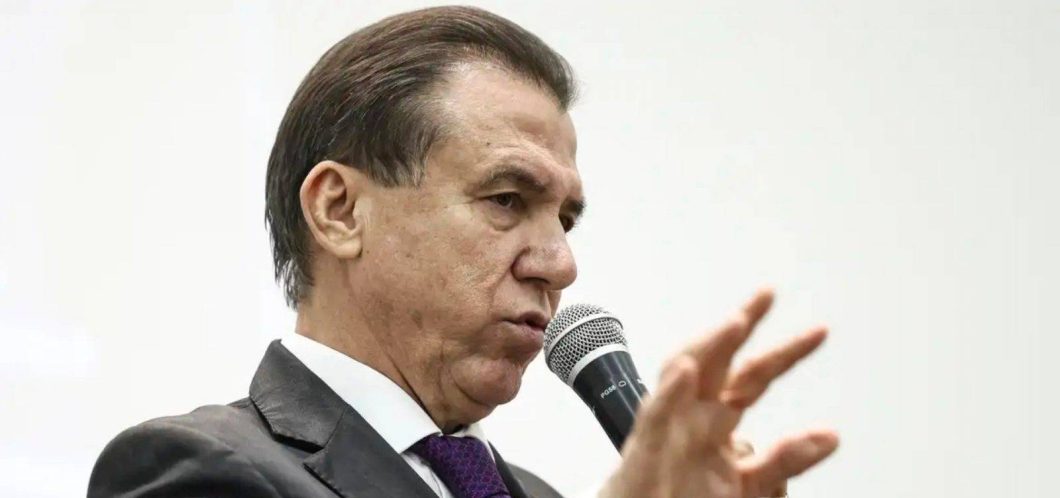 Governo defende redução da jornada de trabalho e fim da escala 6×1 até 2026