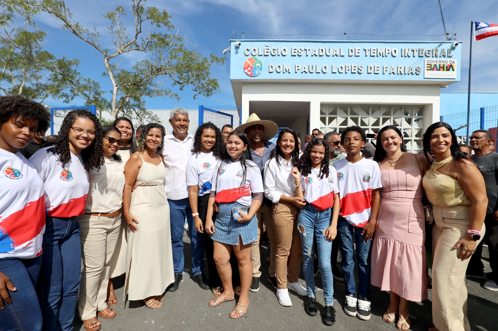 Governo do Estado entrega escola, ponte e anuncia novos investimentos em Itapé