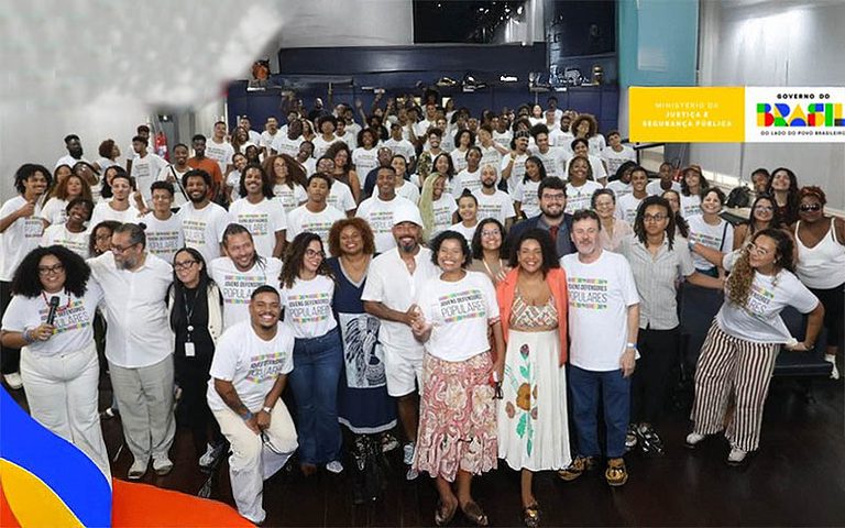 Projeto Jovens Defensores Populares abre novas turmas no Rio de Janeiro