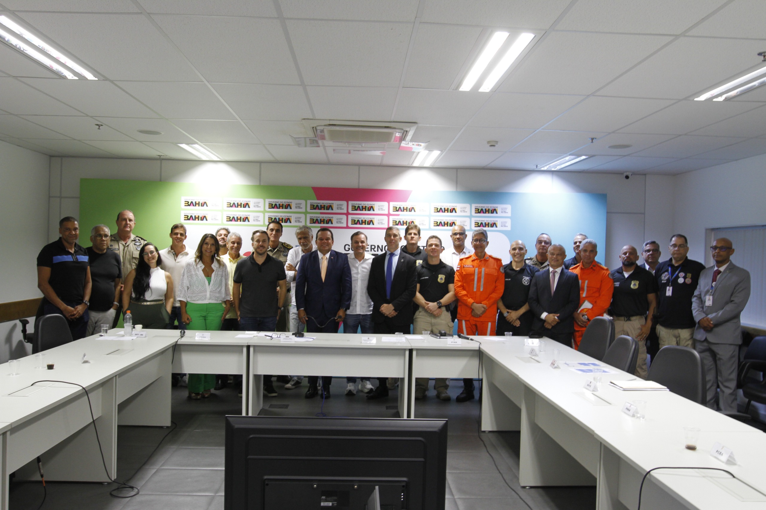 Coordenador do Carnaval e secretário da Segurança alinham ações com blocos e camarotes