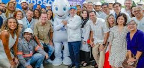 Lula critica uso político de hospitais: “Exploração do povo brasileiro”