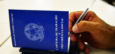 Brasil tem maior número de trabalhadores na previdência social desde 2012