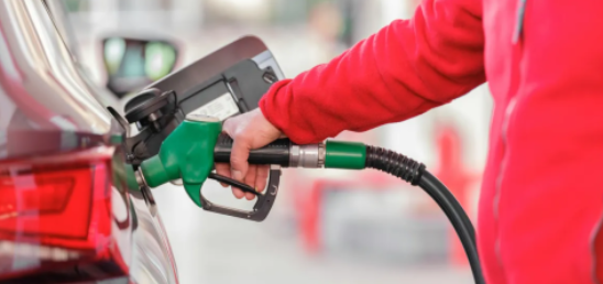 Refinaria de Mataripe reduz preços de gasolina e diesel na Bahia