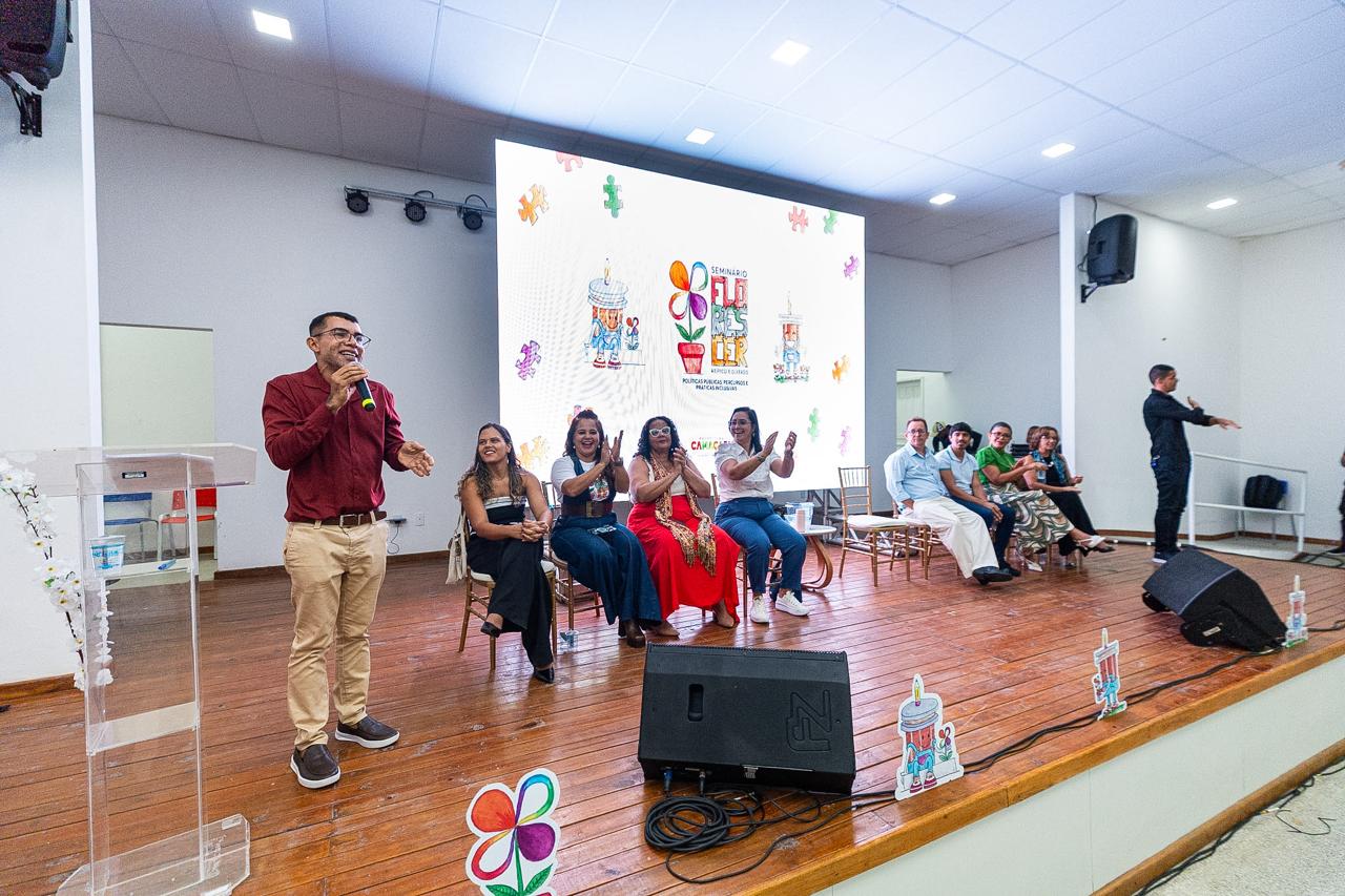 Florescer Atípico: Seduc promove formação e anuncia investimentos na educação inclusiva