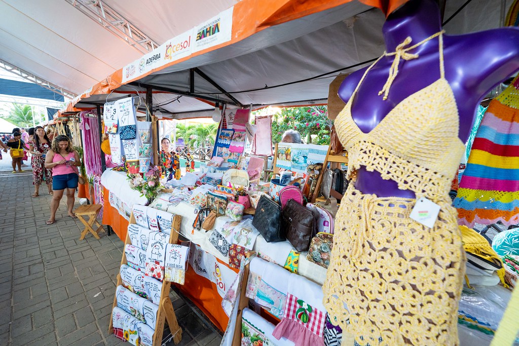 Feira Camaçari Mulher chega a Barra do Jacuípe no domingo