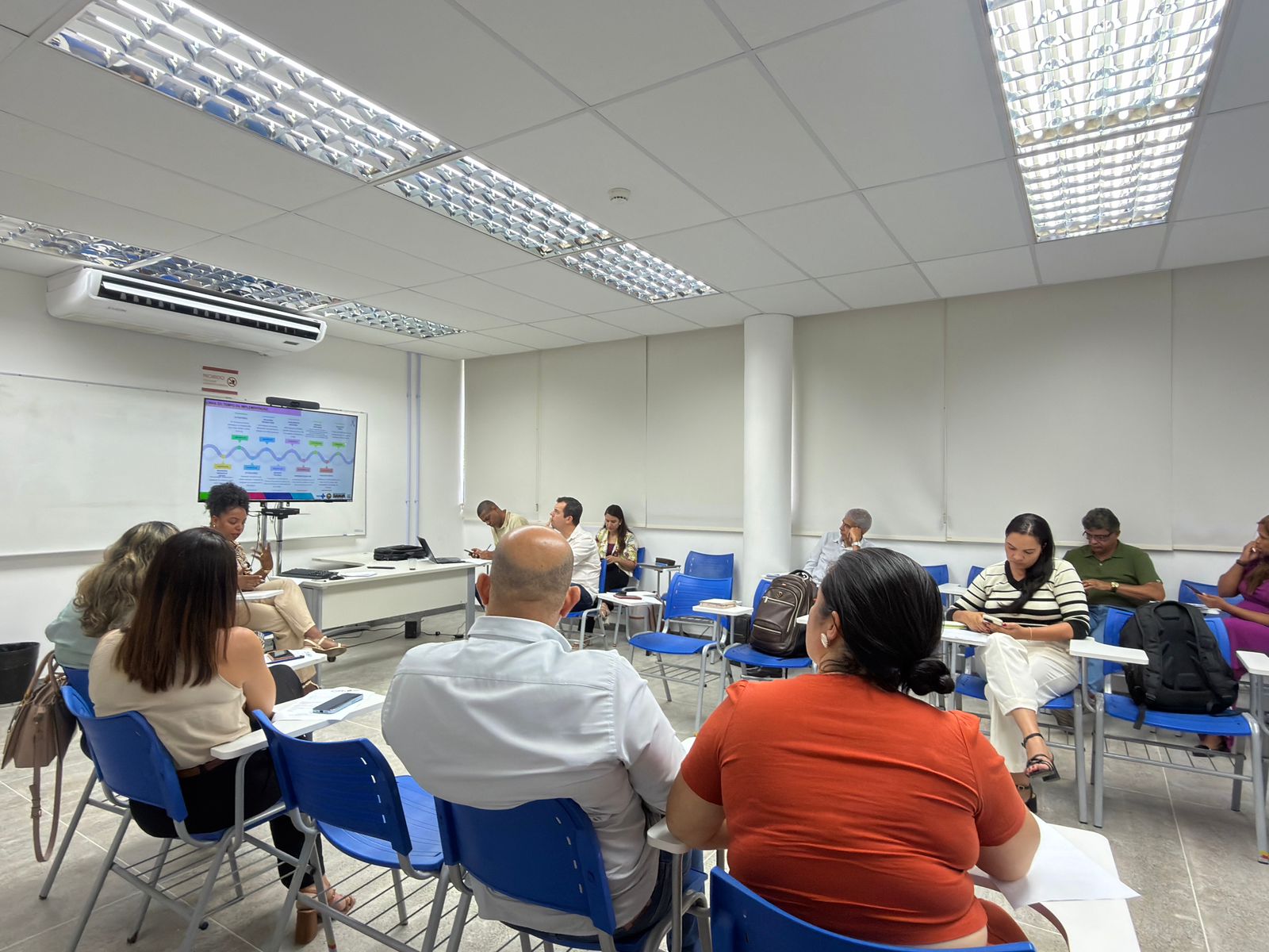 Camaçari é destaque regional nos cuidados com saúde da mulher durante reunião do CIR