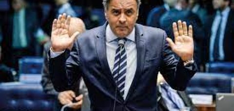 Petistas veem uma “vantagem” de Aécio sobre Flávio Bolsonaro