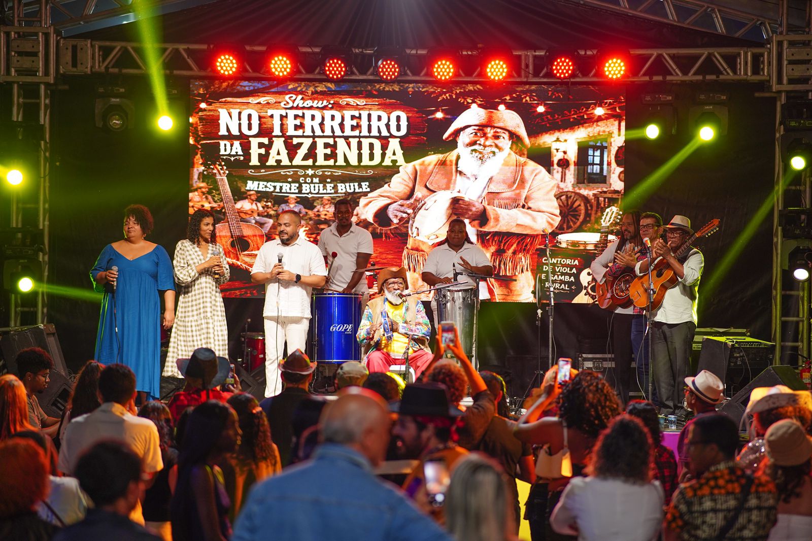 Caramanchão e Vila Maria Bonita celebram a cultura popular e encantam o público infantil