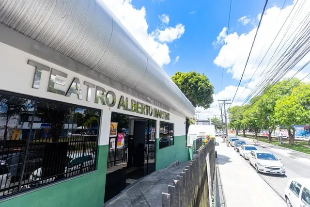 Secult leva Núcleo de Orientação Cultural ao Teatro Alberto Martins para esclarecer dúvidas sobre Edital