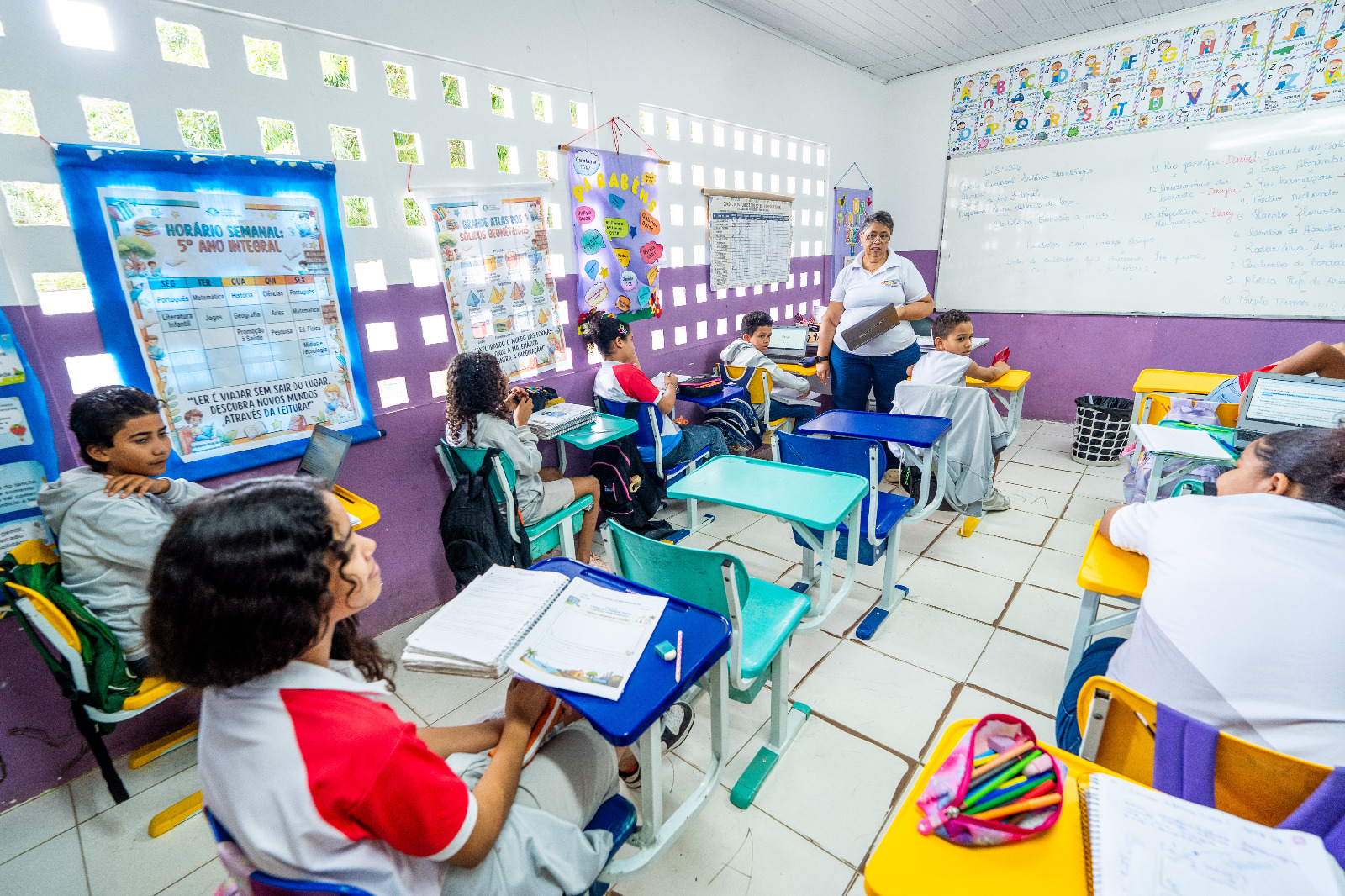 Dedicação e trabalho coletivo impulsionam resultados de escolas de Camaçari no Ideb