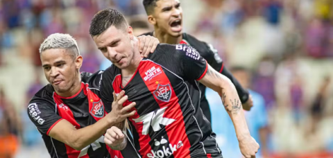 Vitória x Athletico: onde assistir, horário e prováveis escalações do jogo