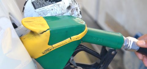 Fazenda mantém subsídio de R$ 2,12 por litro do diesel por mais 30 dias