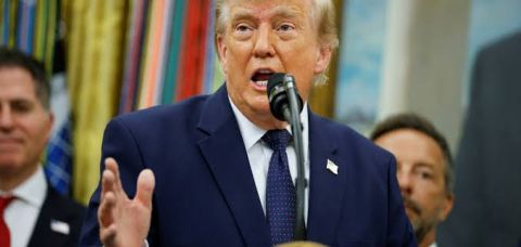 Trump cria “Força de IA” e nomeia “czar” para tecnologia nos EUA